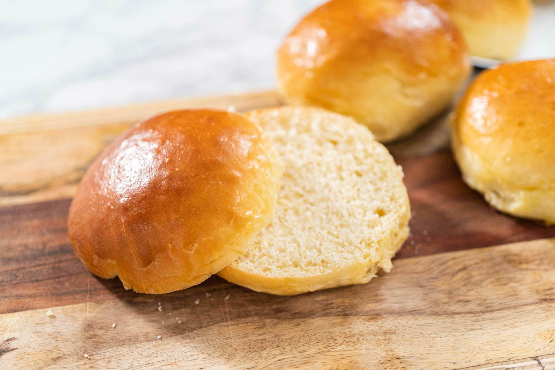 A close up of a bun